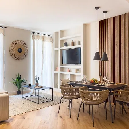 Nicois - 3 Pieces Au Centre Apartamento